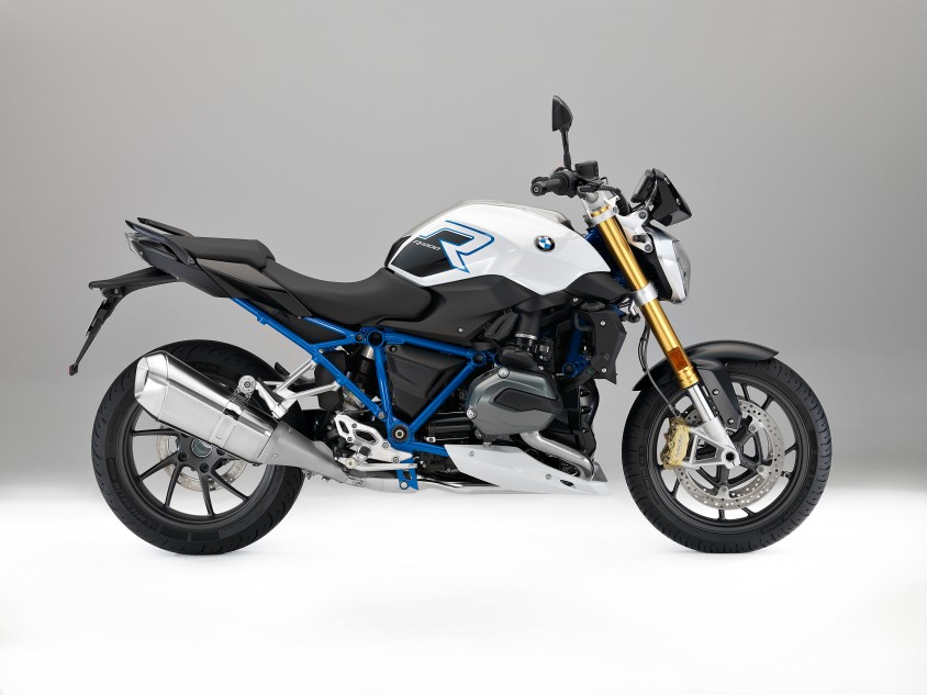 p90223382_highres_bmw-r-1200-r-sport-l.jpg