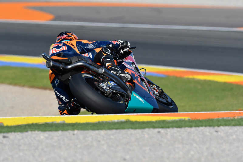 159384_mika_kallio_ktm_rc16_valencia_2016.jpg