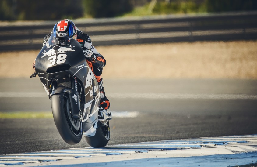 bradley_smith_ktm_rc16_jerez_2016.jpg