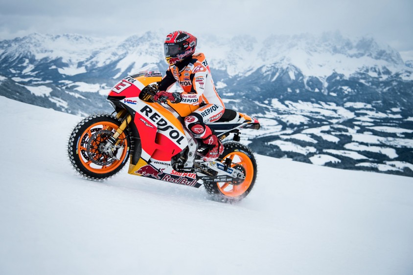 motogp_mm93_kitzbuehel_action_i_c_markus_berger_red_bull_content_pool.jpg