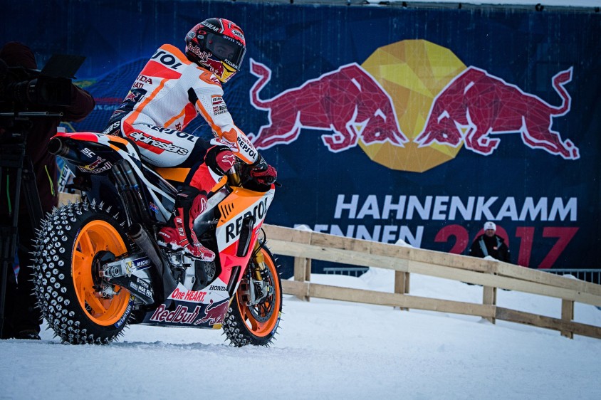 motogp_mm93_kitzbuehel_hahnenkamm_c_markus_berger_red_bull_content_pool.jpg