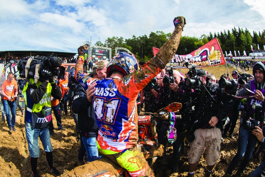 pauls_jonass_team_ktm_250_sx-f_villars_sous_ecot_2017.jpg