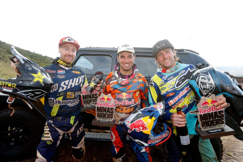 podium-pro_red-bull-minas-riders_7m_0728.jpg