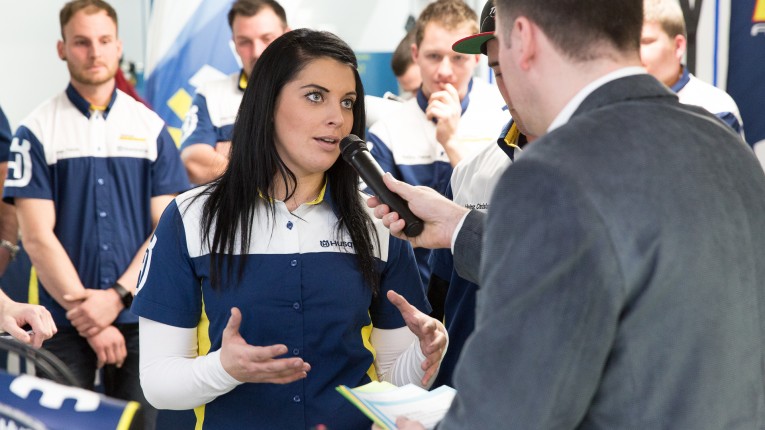 4-damianik-team-praesentation-2016-husqvarna.jpg