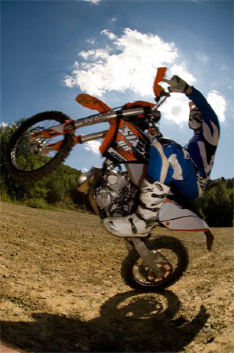 Wheelie 08