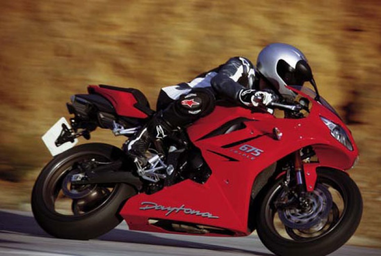 Für einen Supersportler der 600er-Klasse ist die Elastizität einfach enorm
