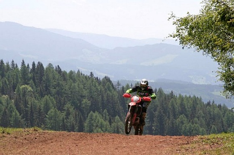 Endurostrecke in schönster Lage, wir freuen uns auf 2011. Mit besserem Wetter...