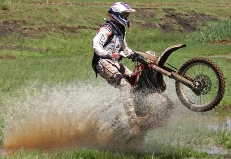 Andreas Lettenbichler (GER) 2011 auf Husqvarna und Goldentyre!