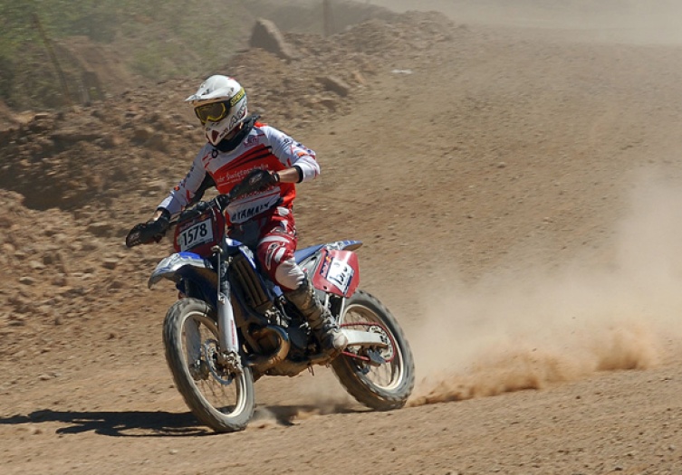 Marcin am Weg in die erste Startreihe des Red Bull Hare Scramble 2010 (32ster Prolog-Gesamtrang)