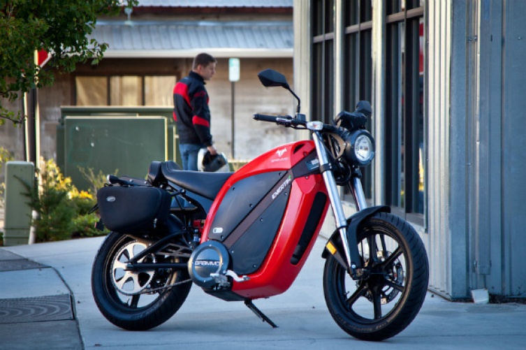 Enertia Plus | Quelle:http://brammoelectricmotorcycles.smugmug.com/