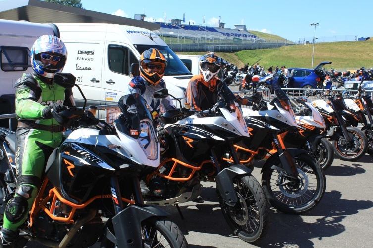 Tourenfahren mit KTM Adventures