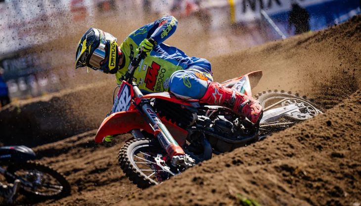 Wieder einmal zeigt der junge Burgenländer beim EMX125 Rennen in Ernee/ Frankreich sein Können und punktete in beiden Läufen.