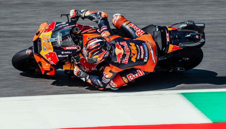 Maverick Viñales stürmt auf Platz 4 - sein bestes Sprint-Resultat von 2025. Zudem hat er sich am Freitag dem Rundenrekord genähert, das Training und das Freie Training 2 gewonnen.