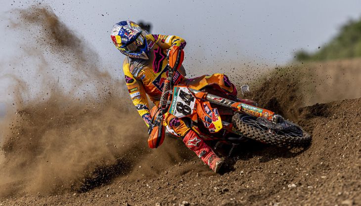 Jeffrey Herlings hat sich von seinem gebrochenen rechten Schlüsselbein soweit erholt, dass er am Wochenende im tiefen Sand von Lommel in die MXGP- Rennserie zurückkehren kann.