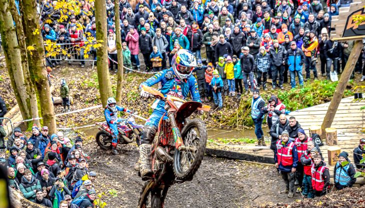 Über 10.000 Fans pilgerten auch in diesem Jahr wieder nach Grießbach, um das Spektakel des 24MX GetzenRodeo hautnah zu erleben. 