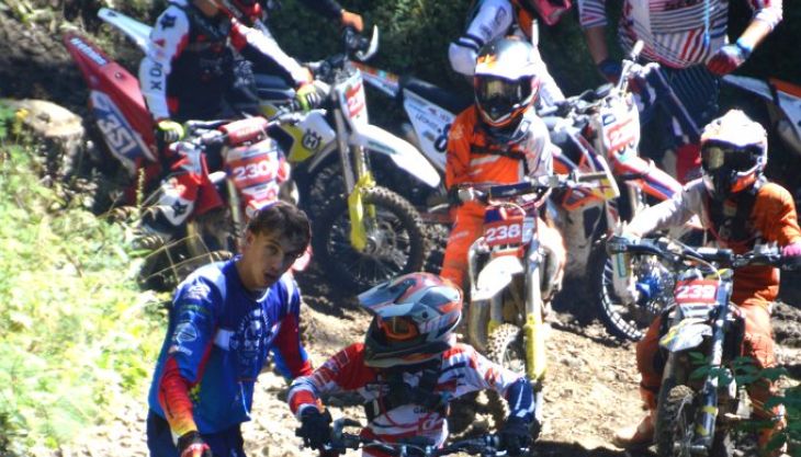 Mit dem Motto Enduro4Kids meets Hell´s Ride startet die Enduro4Kids-Saison 2026 erstmalig im schönen Mettnitztal am Oberhof im Rahmen der “Hell's Ride“-Veranstaltung am 1. Mai in Kärnten. 