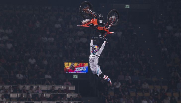 Premiere der NIGHT of the JUMPs in Leipzig
