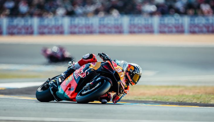 Pedro Acosta erzielte heute in Frankreich beim fünften Lauf der MotoGP-Weltmeisterschaft 2026 das beste Ergebnis für Red Bull KTM. 