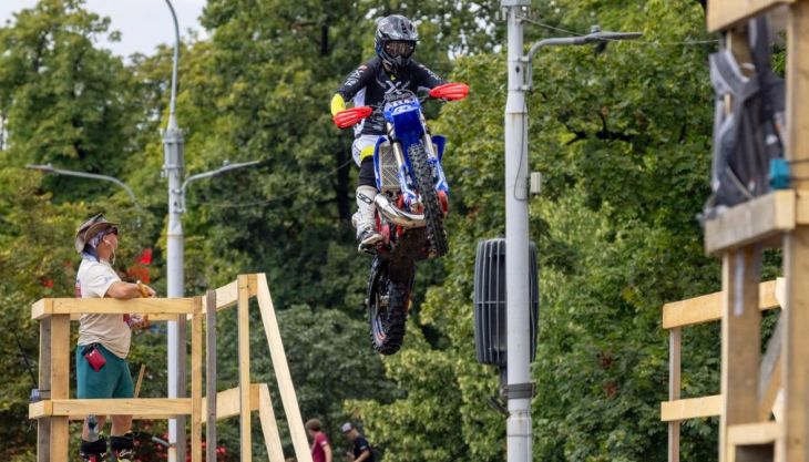 Starke Leistung des österreichischen Endurofahrers bei einem der anspruchsvollsten Hard-Enduro-Rennen der Welt mit Wertung im Hard Enduro World Ranking.