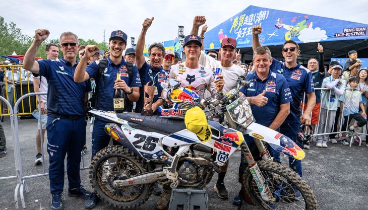Mit einer 3-3-Platzierung sicherte sich Liam Everts beim vorletzten Lauf der Saison für Nestaan Husqvarna Factory Racing seinen vierten Grand-Prix-Podiumsplatz in Folge.