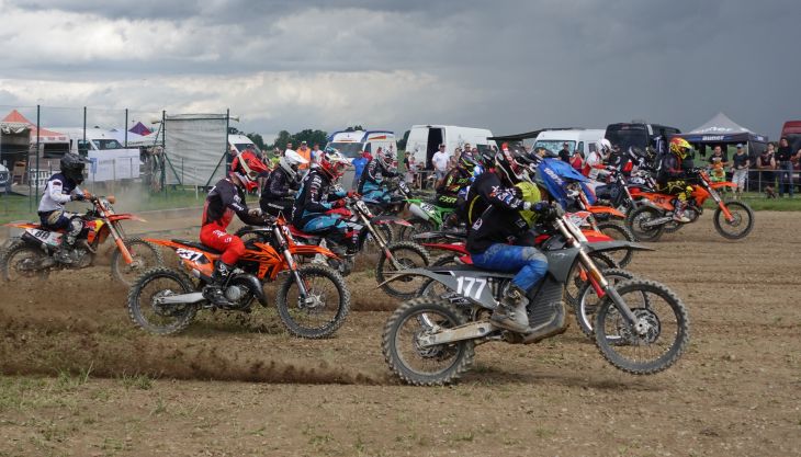 An zwei Tagen gibt es neben dem Waldviertel Motocross Cup auch Seitenwagen, Classic und Evo-Rennen zu sehen – Am 24. und 25. Oktober beim MSC Nursch! 
