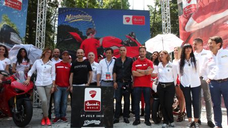 Der Vergnügungspark Mirabilandia präsentiert Ducati World 