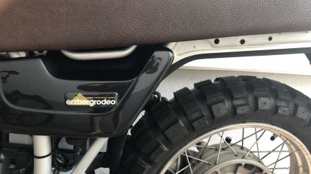 BMW R100R ohne moderner Elektronik und Fahrassistenz, das Bike der Vergangenheit mit Zukunft