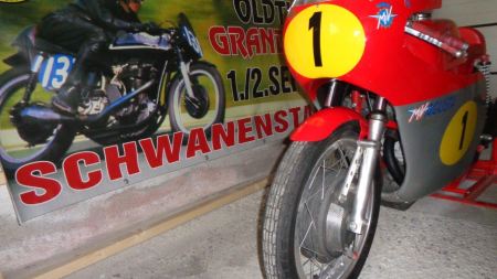 Die Vorbereitungen zum 11. Int. Oldtimer GP in Schwanenstadt laufen auf "Vollgas".