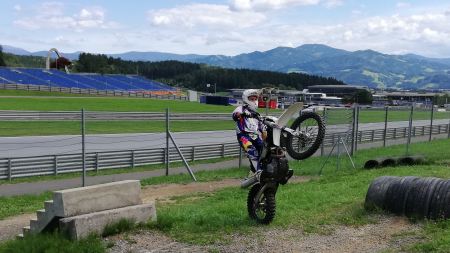 Der abwechslungsreiche Offroad Bike Track als bietet optimale Bedingungen für Enduro-Begeisterte, vom Einsteiger bis zum aktiven Sportler.