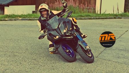 Yamaha Niken Test