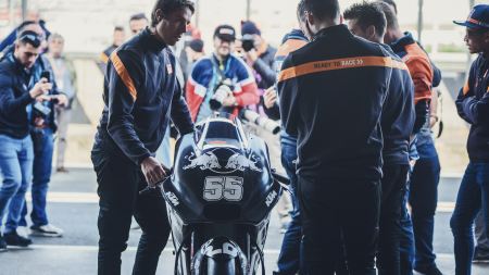 Red Bull KTM testete am Dienstag und Mittwoch in Valencia auf der Rennstrecke Ricardo Tormo.