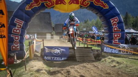 Ein letztes Mal bitten die Macher der neuen „Grand National Enduro Series“ (GNES) zum Start.