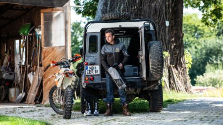 TOUGHER THAN IRON - das gilt ganz besonders bei den Jacken. Hier verbindet sich Funktionalität mit Lifestyle und Qualität. 