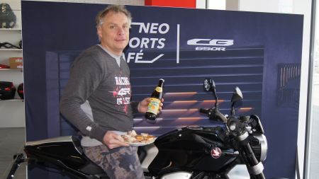 Ob Cruiser, Supersport, Reiseenduro, Roller oder Nakedbike - am 26. und 27. April kann Frau und Mann alle Varianten von Honda Bikes Probe fahren. Erfrischungen und "Austrian Sushi" gibt es genauso wie ein interessantes Gewinnspiel.