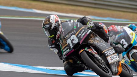 An der portugiesischen Atlantikküste in Estoril starteten die beiden Motorradbrüder aus Attnang-Puchheim, Maximilian und Andreas Kofler, in ihre zweite Saison in der FIM CEV Repsol Serie. 