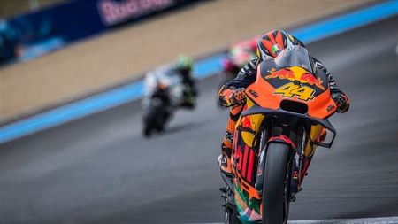 Pol Espargaro von Red Bull KTM wird in Jerez bei dem Red Bull Grand Prix von Spanien aus der 17. Position starten