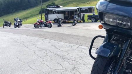 Noch bis 16h besteht die Möglichkeit, in der Kalten Kuchl die neuesten Modelle von Harley-Davidson zu testen!