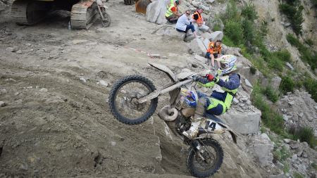 Mit dem legendären 5 Stunden Sommergranitbeisser geht es am 6.-7. Juli schon in die zweite Saisonhälfte der Enduro Masters Serie 2019