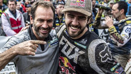 Nach 571 km an vier Offroad-Tagen und einer Gesamtfahrzeit von 20 Stunden 39 Minuten und 20 Sekunden sicherte sich der 21-jährige Manuel Lettenbichler (Flatsching Fast Factory Team) aus Deutschland seinen ersten Sieg bei einem internationalen Premium Hard Enduro Rennen und erzielte einen erinnerungswürdigen Erfolg bei der Red Bull Romaniacs "Sweet 16" Edition in Sibiu. 
