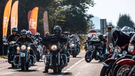Die European Bike Week, eines der größten und erfolgreichsten Motorradfestivals der Welt, lockte vom 3. bis zum 8. September mehr als 120.000 Gäste mit 70.000 Bikes ins österreichische Bundesland Kärnten.