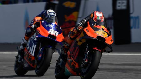 Espargaro setzt sich durch und holt beim Großen Preis von Thailand den 13. Platz.