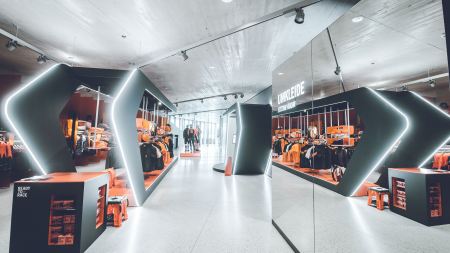 NEU: KTM Motohall Gutschein - einlösbar im Shop, in der Ausstellung und im Restaurant Garage!
