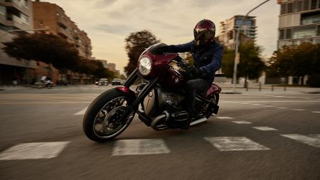 Exklusive BMW Custom-Bikes hautnah auf einer der größten Messen für umgebaute Motorräder.