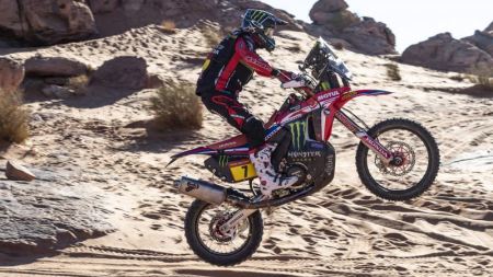 Die Fahrer des Monster Energy Honda Teams belegen damit die ersten drei Positionen des Podiums.