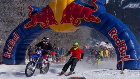 Neuer Besucherrekord beim 8. Holzknecht-Skijöring in Gosau 