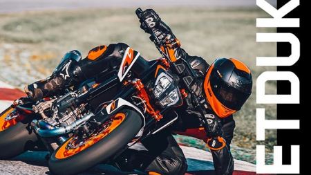 Die KTM 890 DUKE R bringt das Beste aus der DUKE heraus.