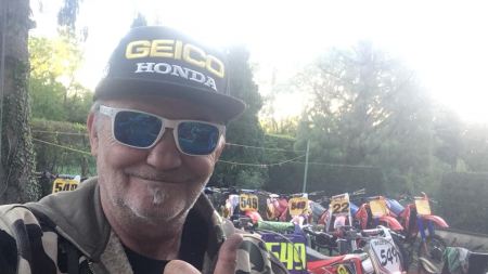 Hannes Riebenbauer ist für Insider ein Begriff - vor allem, wenn es um 500er 2-Takt Bikes geht.  