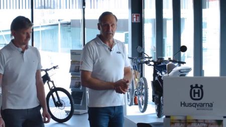 Mit Episode 2 fokussieren wir uns auf die wunderschöne Produktpalette von Husqvarna. 