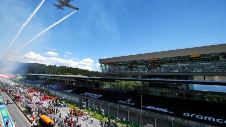 Valtteri Bottas gewinnt erstes Rennen des Jahres