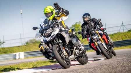 Heuer 30 tödlich verunglückte Motorradfahrer